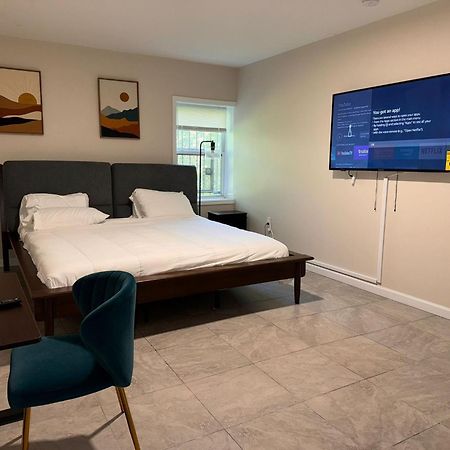 Cosy Bedroom 6 Minutes To Ewr Prudential Hotels Pen Station Newark Ngoại thất bức ảnh