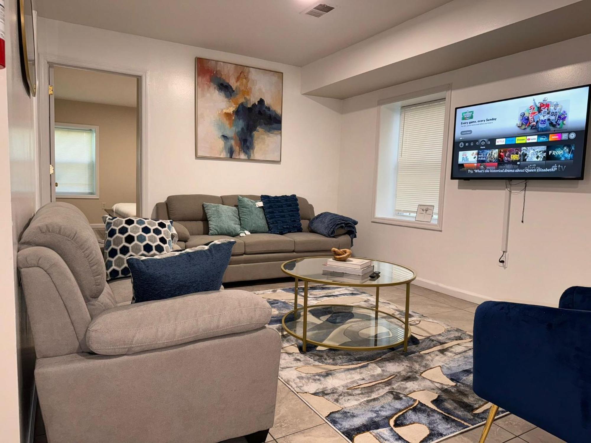 Cosy Bedroom 6 Minutes To Ewr Prudential Hotels Pen Station Newark Ngoại thất bức ảnh